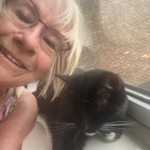 Weekly Lottery runner-up Sue and her cat Sylvie
