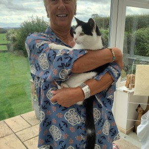 £10 Autumn Raffle Winner Diane Kostka with her Cat